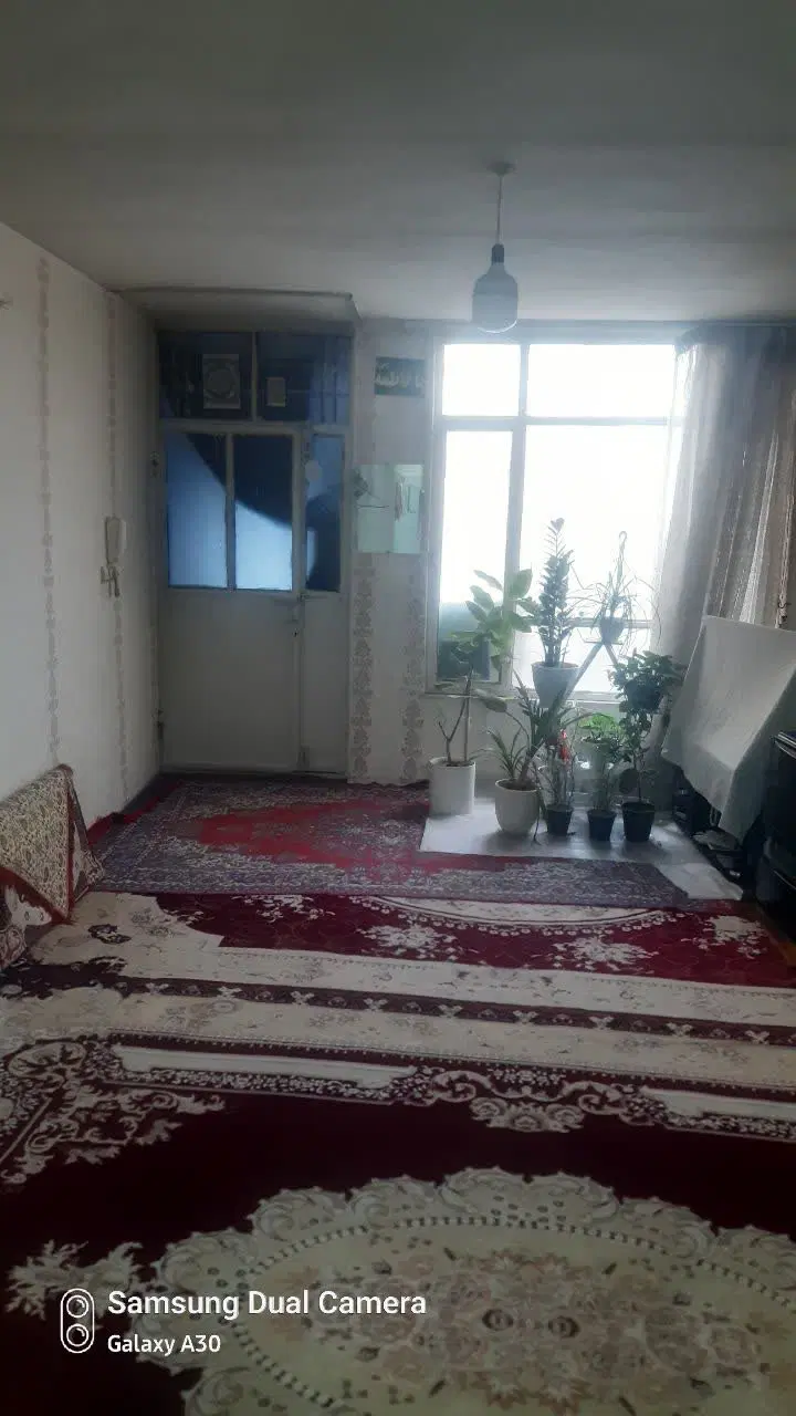 ویلایی دو طبقه شهید میرزایی ۴۰ - بین محبی ۱۴ و ۱۶