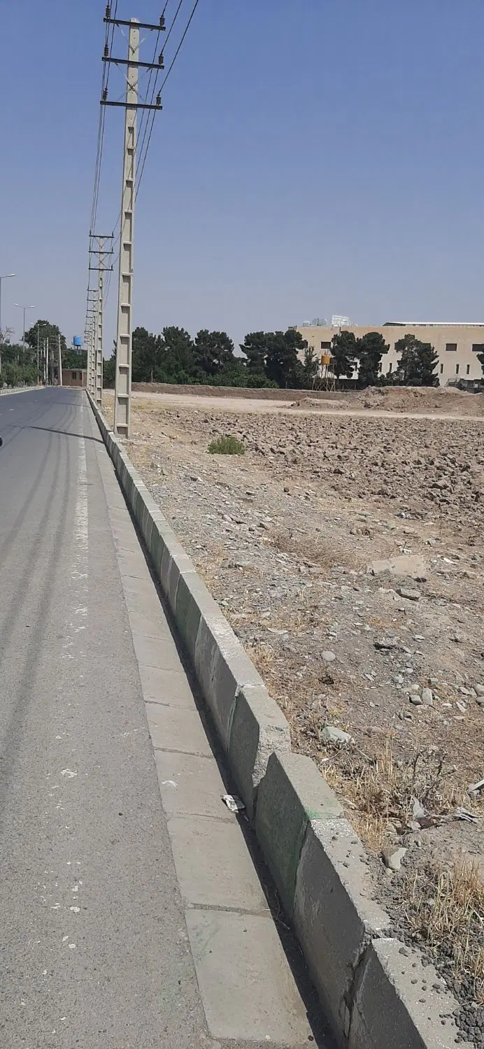 ۲۳۰۰متر زمین سند دار بر کمربندی محمدشهر