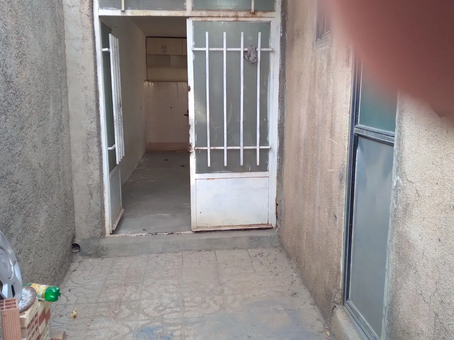 خانه  ویلایی  ۵۰  متری  باغ ابریشم