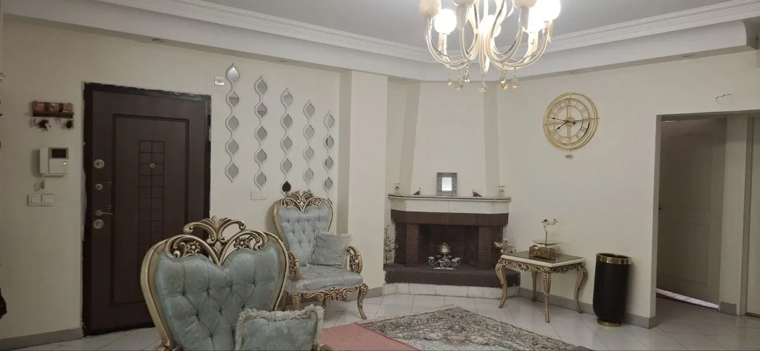 اپارتمان ۹۰ متری جنت اباد جنوبی
