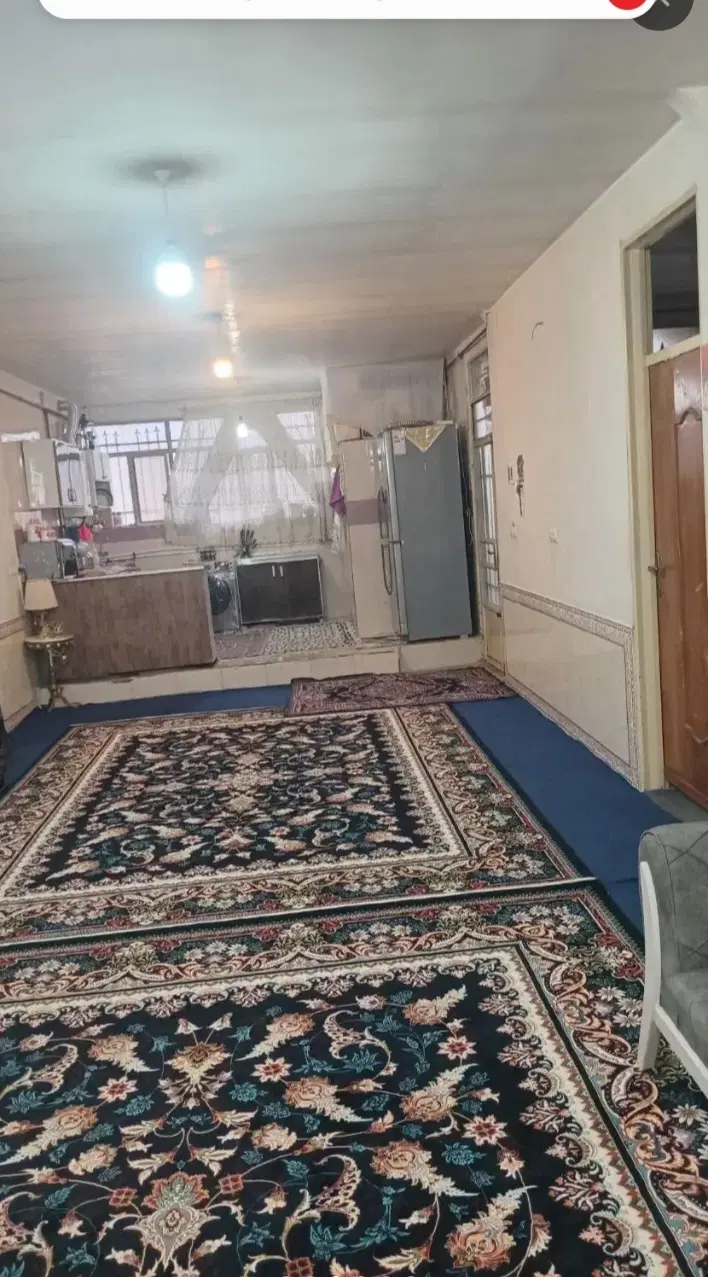 خانه دو طبقه راه جدا  و نو ساز