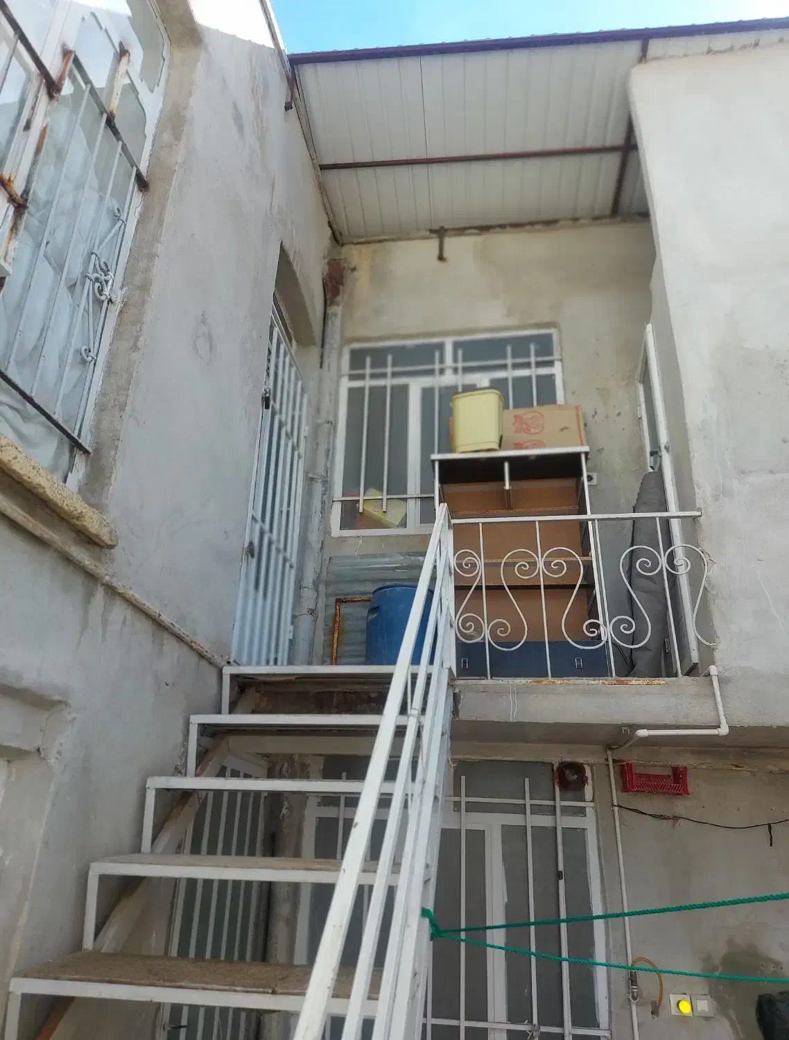خونه هفتادمتری درشریعتی