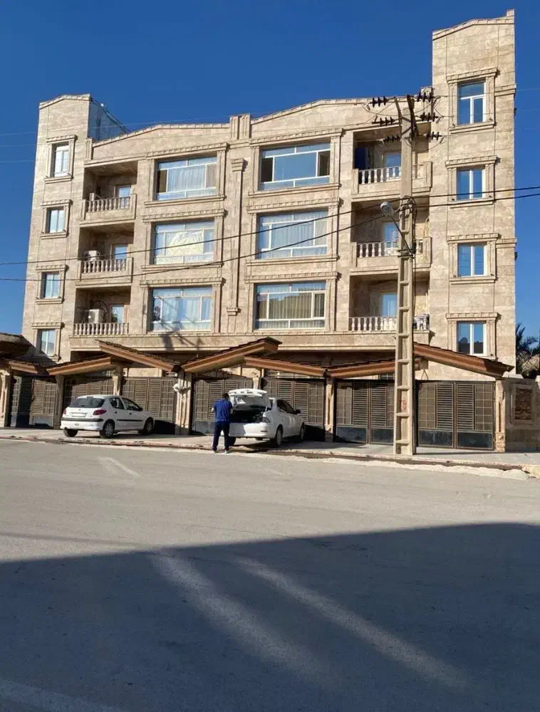 ۱۵۰متری لوکس به قیمت (فرصت استثنایی)