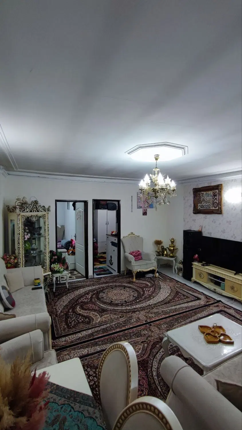 آپارتمان _ ۷۰ متر دوخواب _ محله بهاران