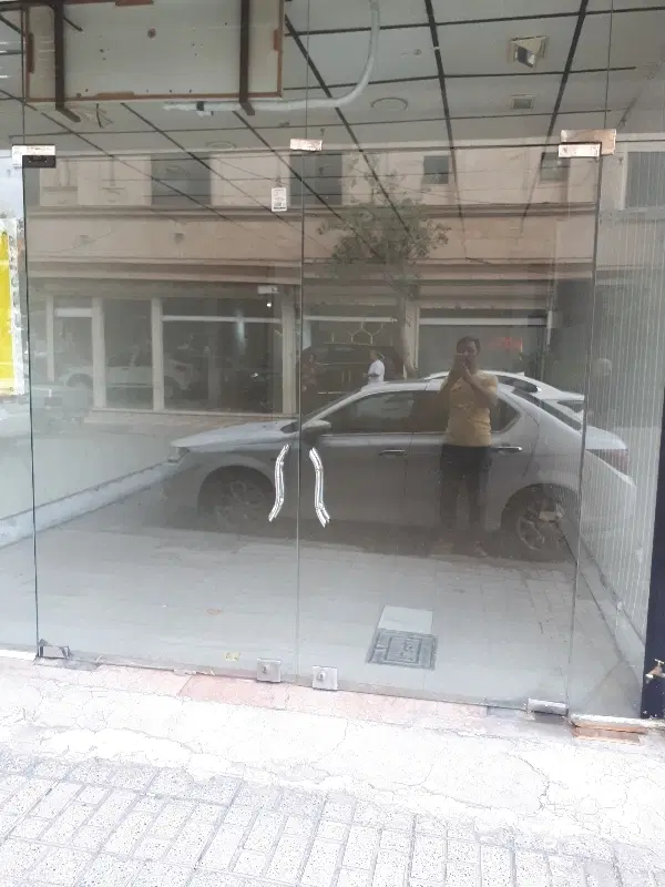 مغازه تجاری