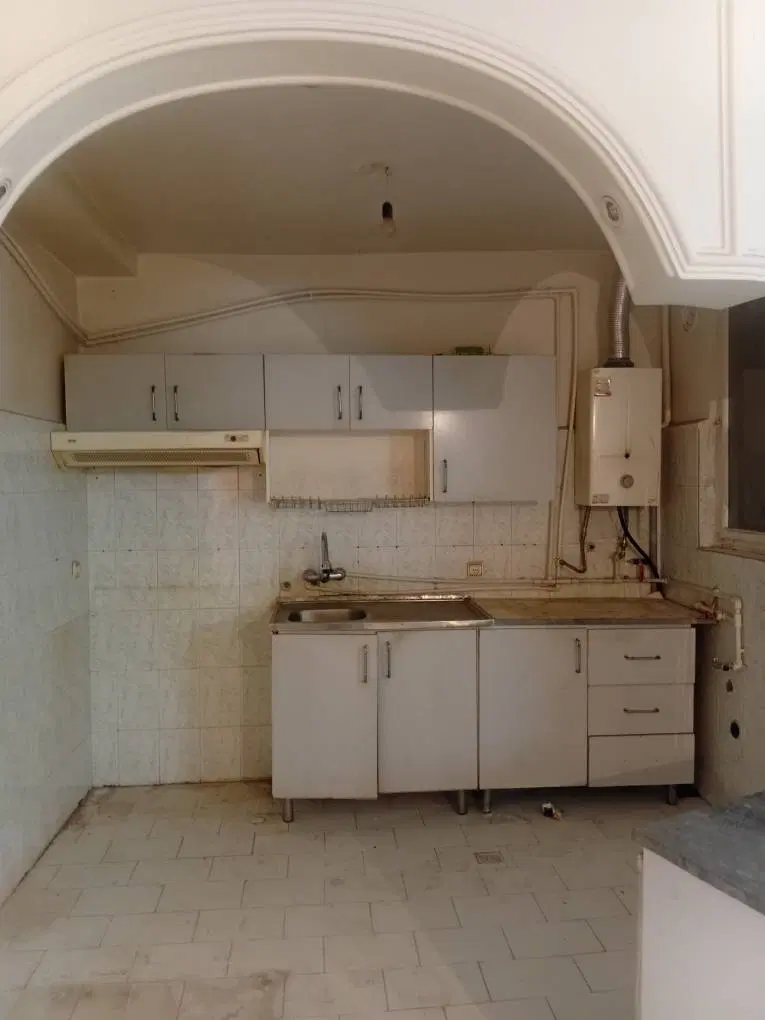 ۶۵ متری باغستان غربی