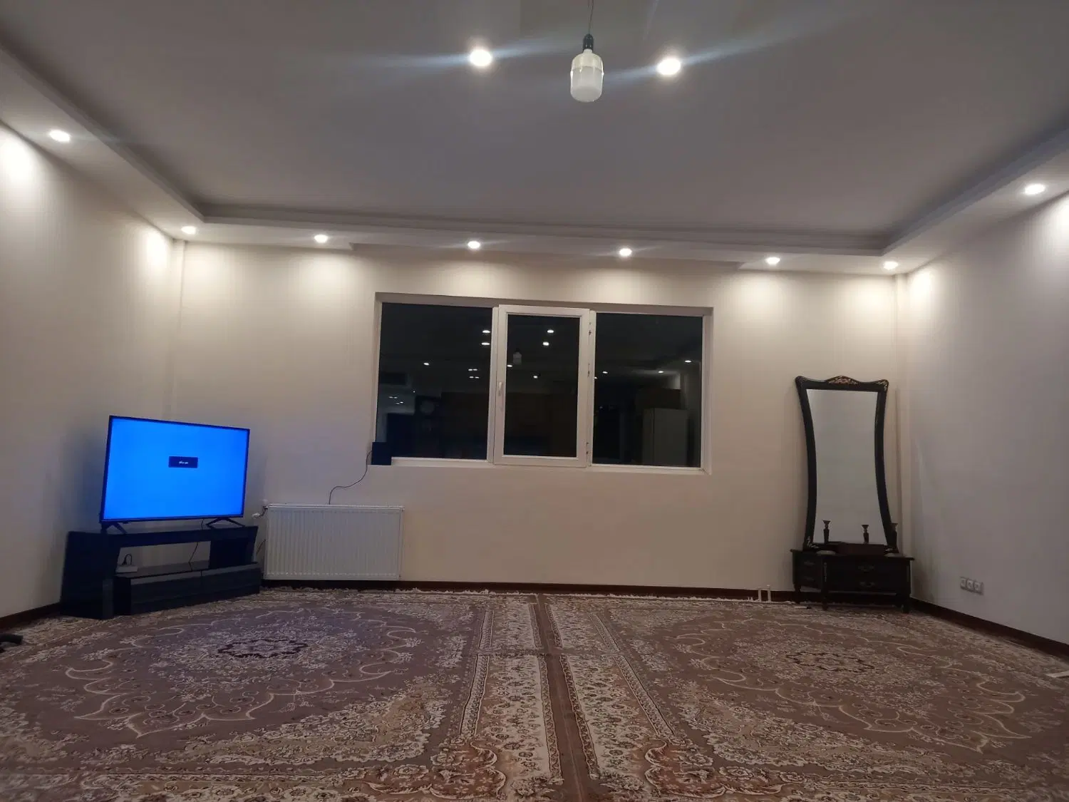 ۹۷ متر رهن و اجاره فاز ۸ هشت