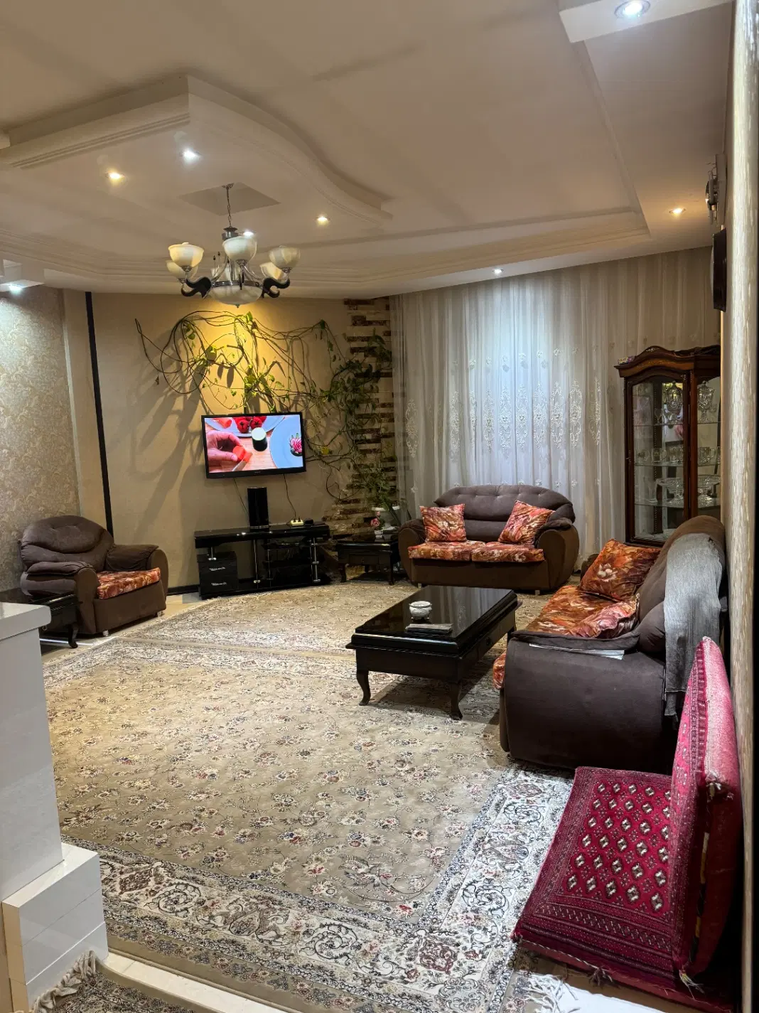 آپارتمان ۸۵ متری بسیار شیک و خوش نقشه