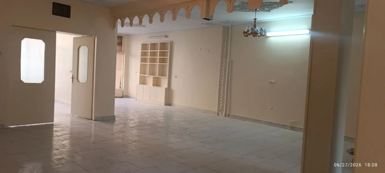 آپارتمان ۱۵۰ متری