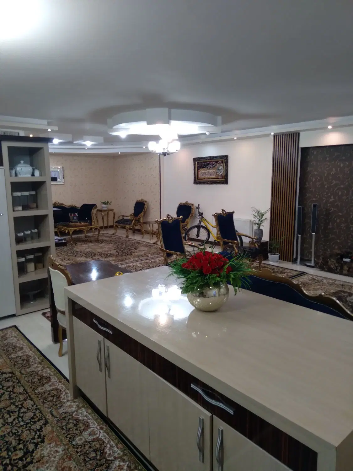 آپارتمان فروشی سرافرازان ۹ واحد ۱۷۰ متری مفید