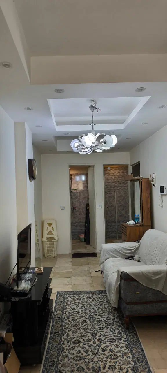 ۳۷ متر _ تک خواب _ رو به نور _ آسانسور _ نوساز