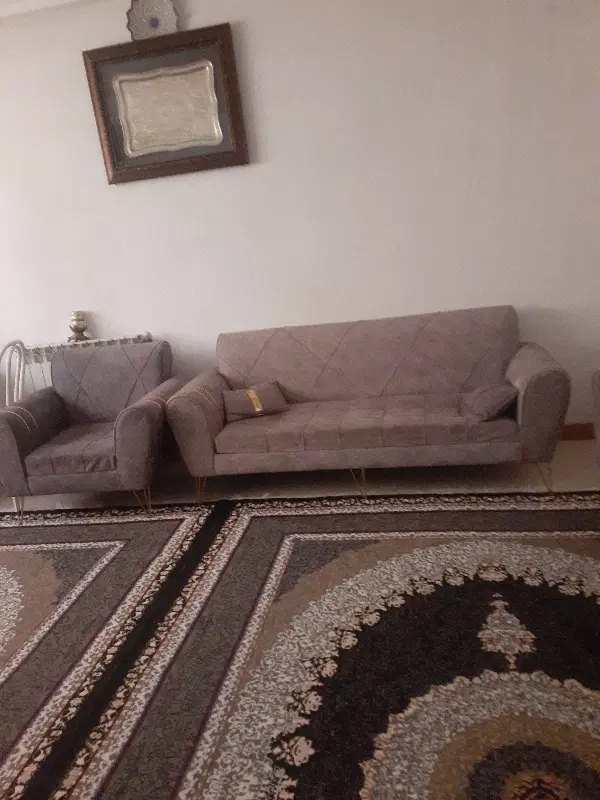 اجاره ی واحد۸۵متری شبی ۳تومن