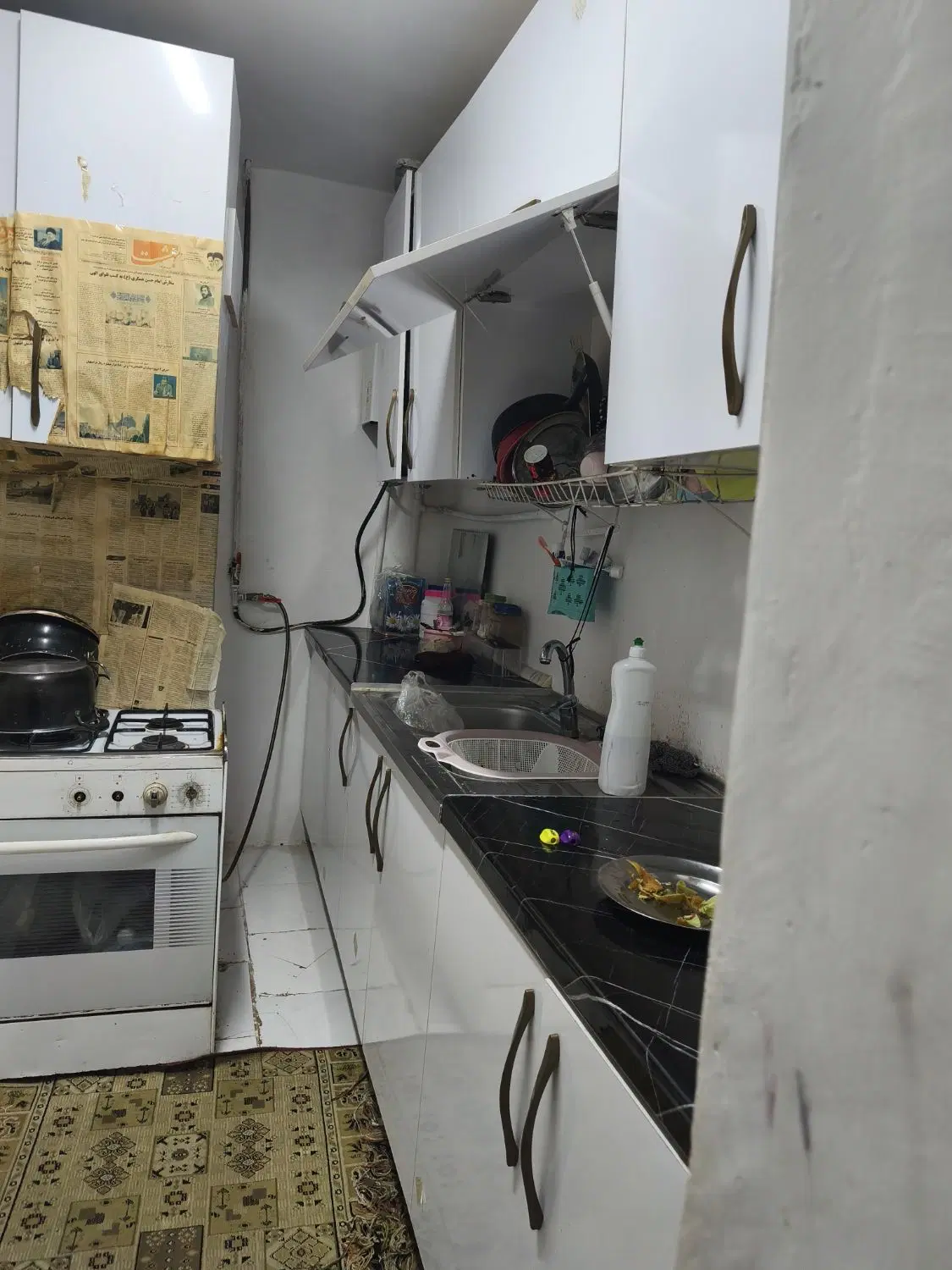 خونه اجاره ای دربست کنار خیابون با قیمت مناسب