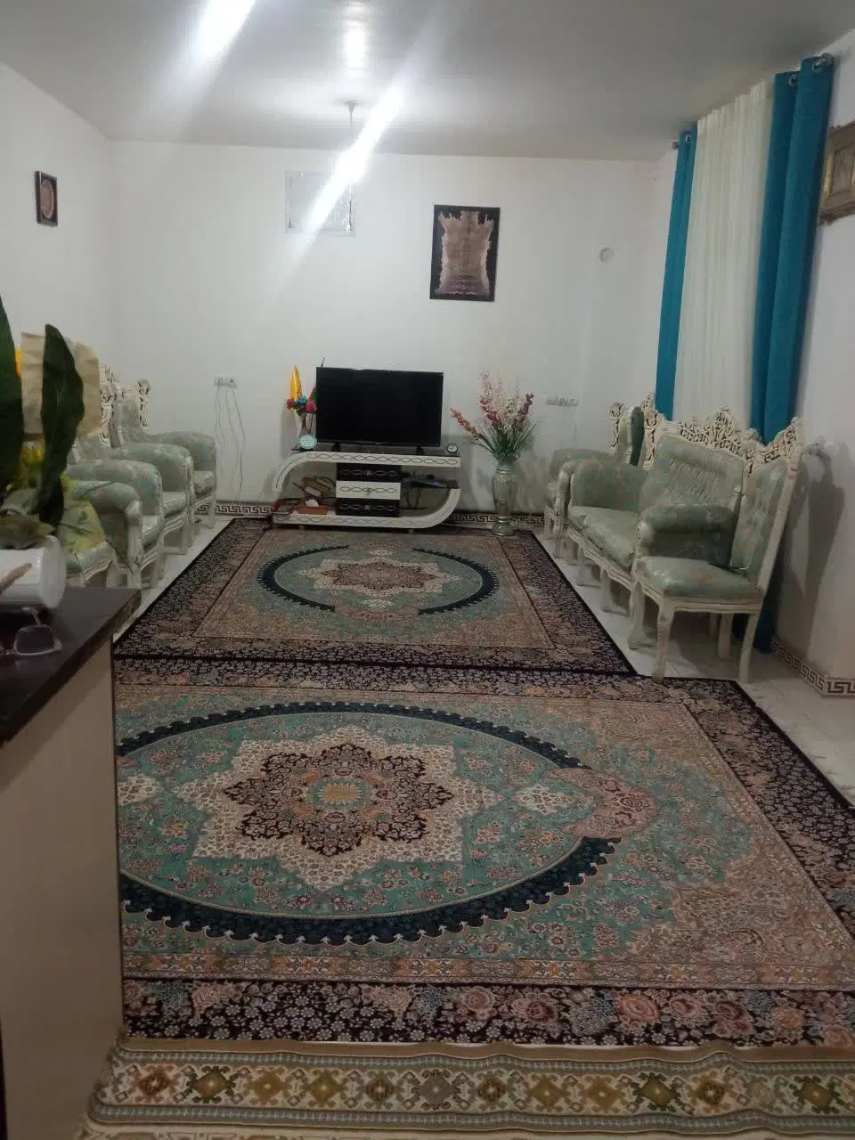 خانه ویلایی وباغچه درنجم ابادشهرستان نظراباد