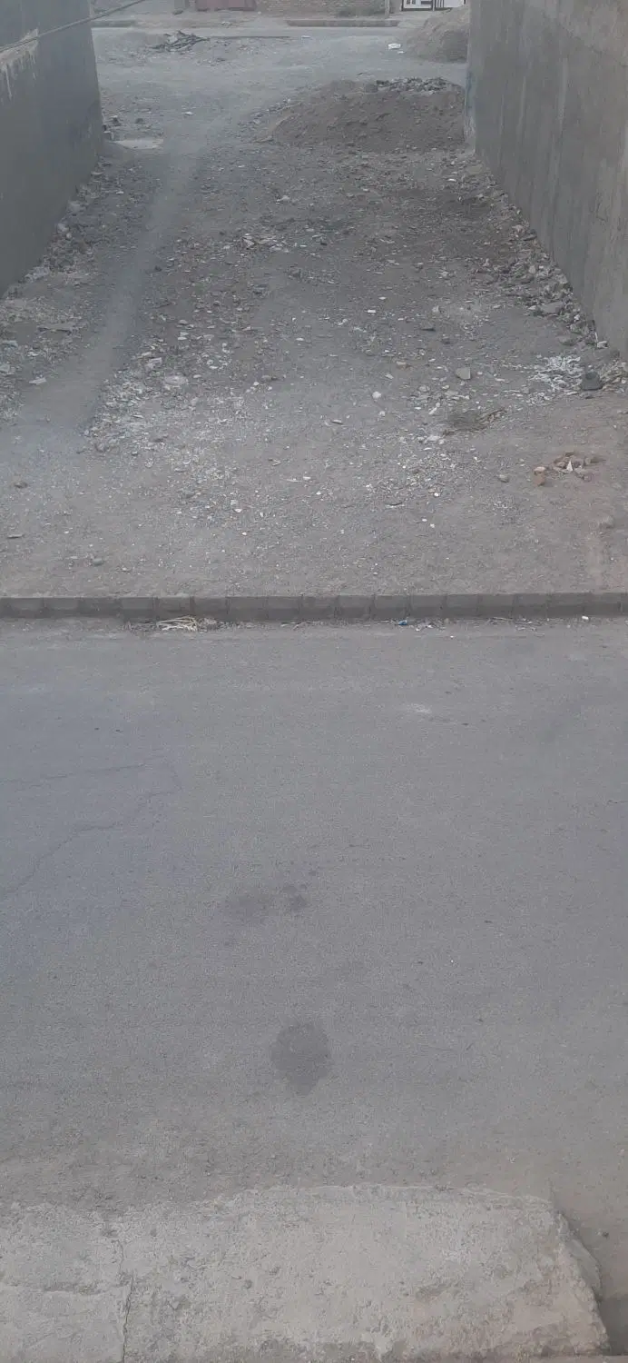 سه دانگ زمین سیادک انتظامی