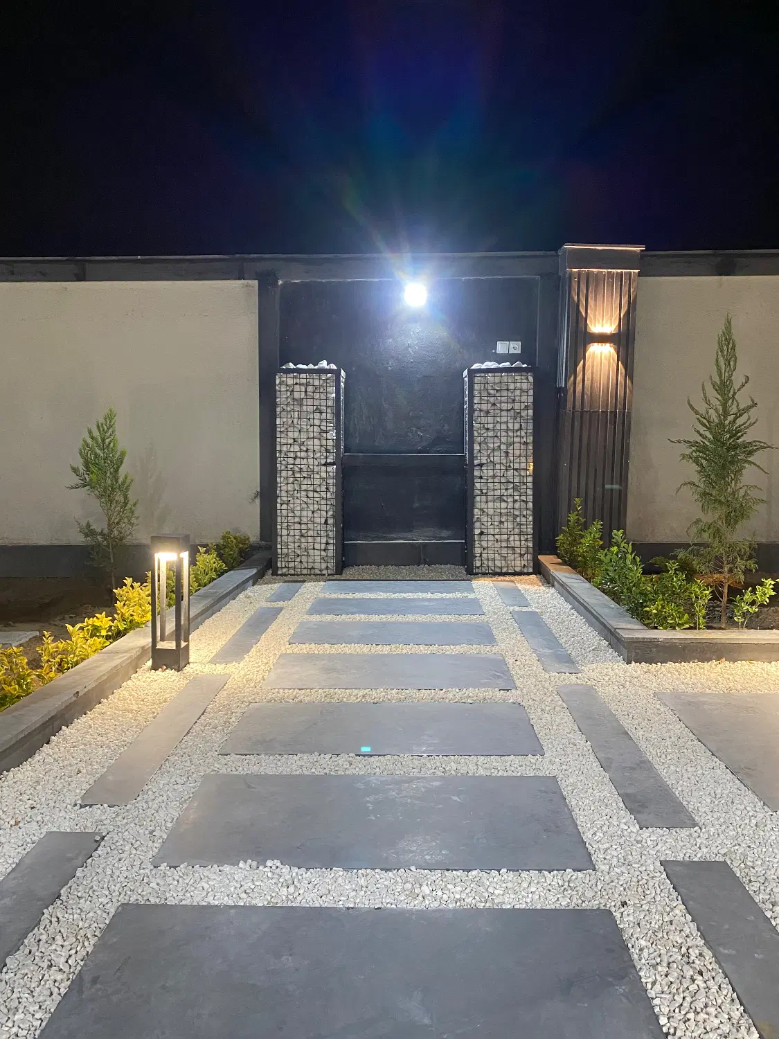 ویلای مدرن ۶۰۰ متری شخصی ساز