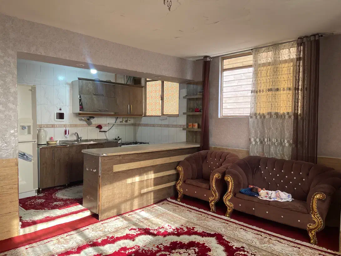 آپارتمان ۷۵
