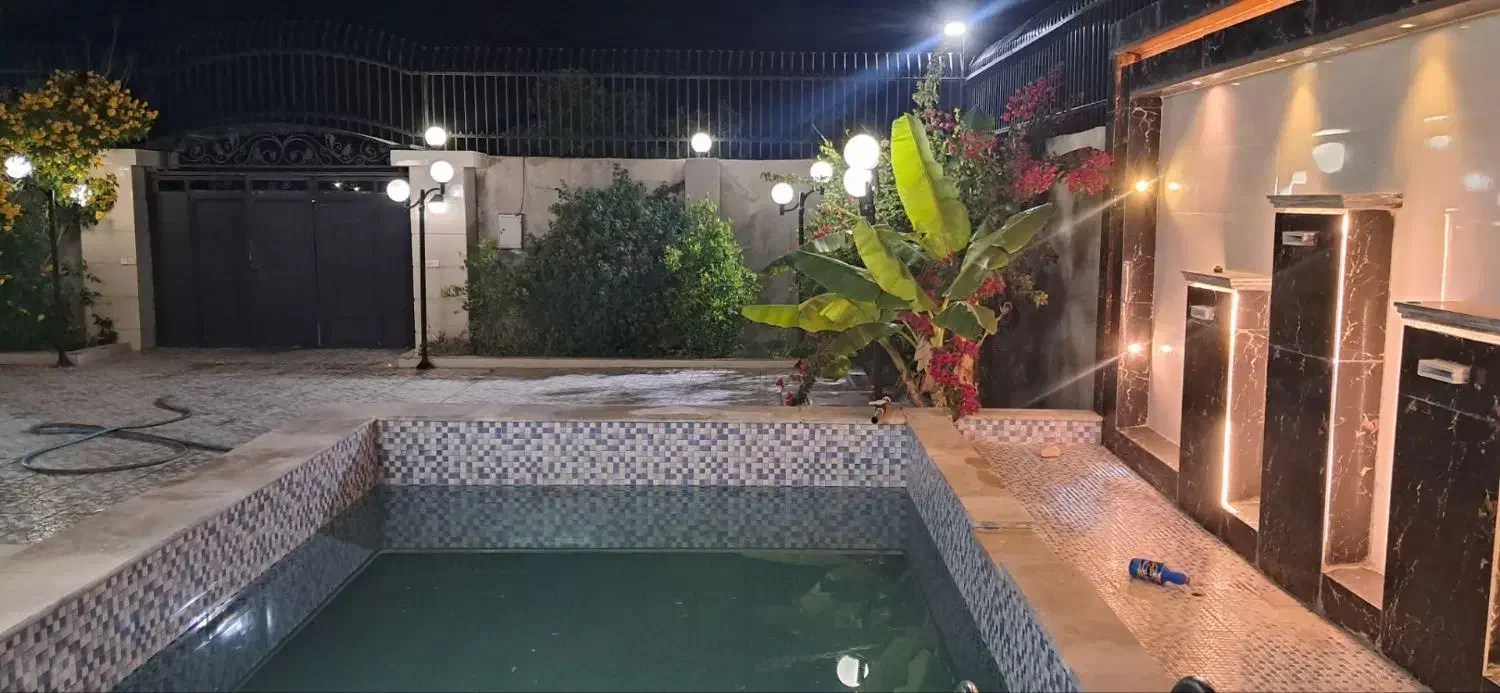 اجاره روزانه باغچه مرتب در فرهنگ شهر کازرون