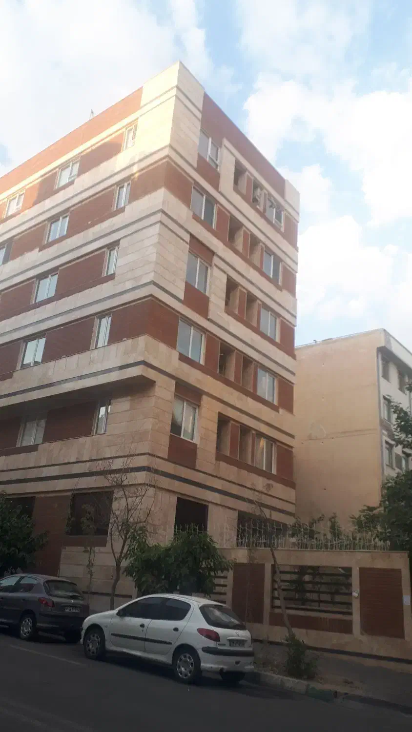 فروش آپارتمان در بلوار فردوس غرب ورزی جنوبی
