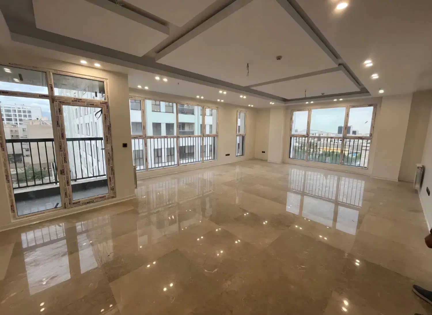 اپارتمان شهرک دادگستری شیک