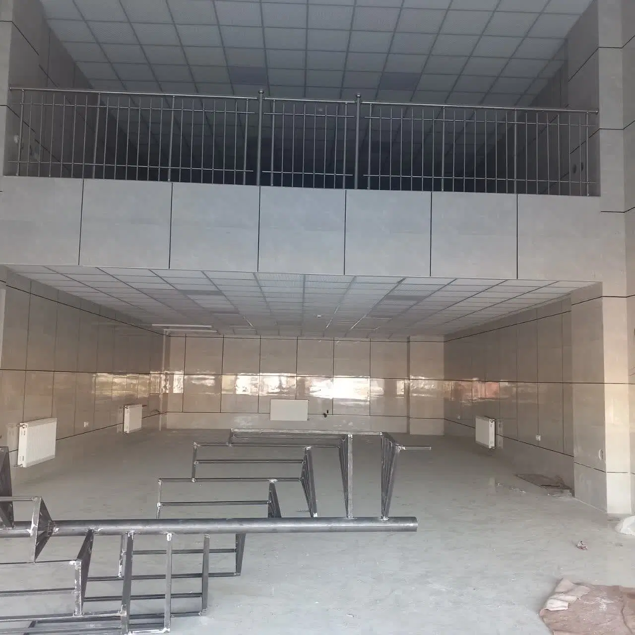 مغازه بزرگ  فلکه اول کوثر