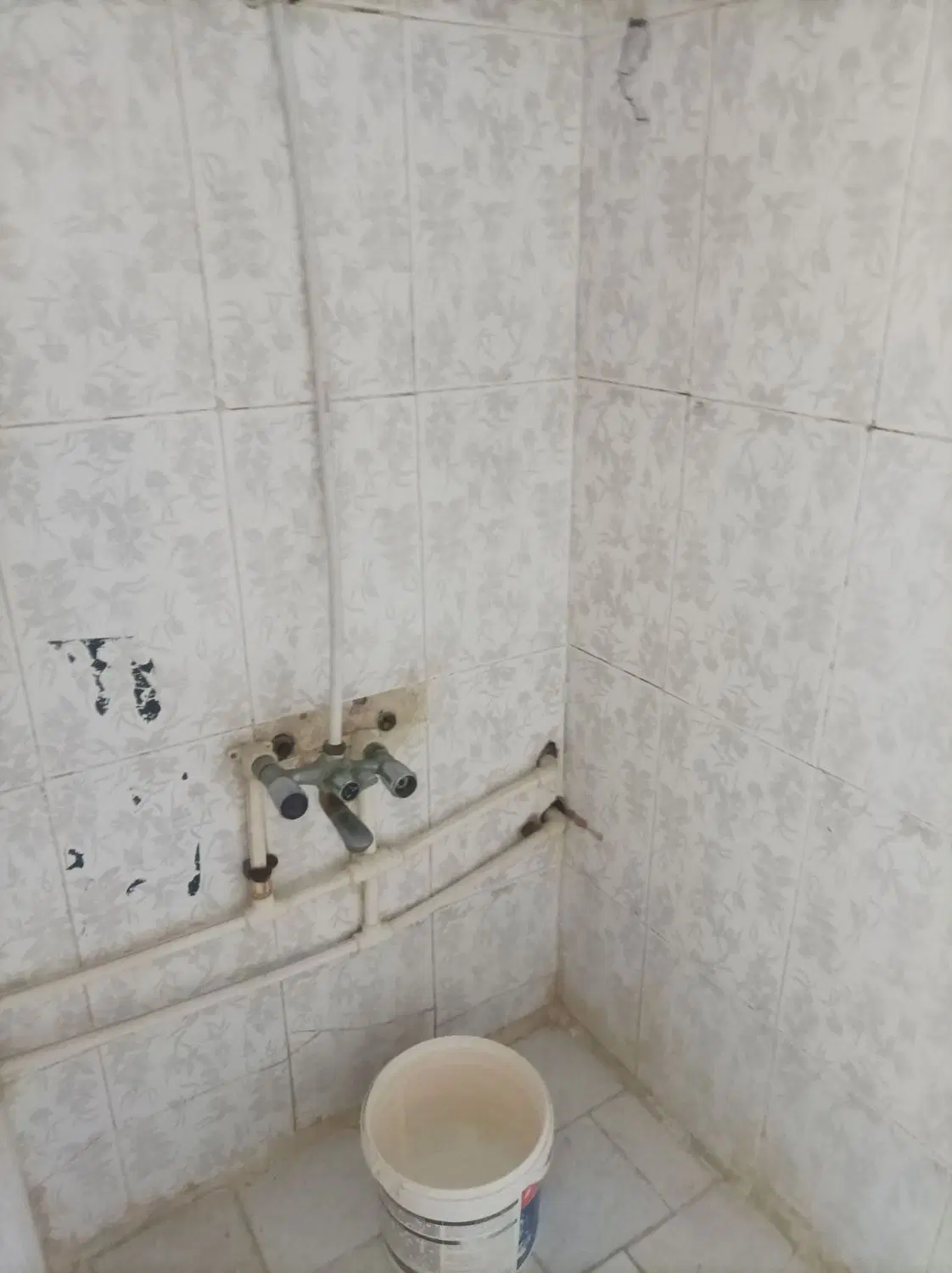 واحد همکف ۲۵۰ رهن کامل