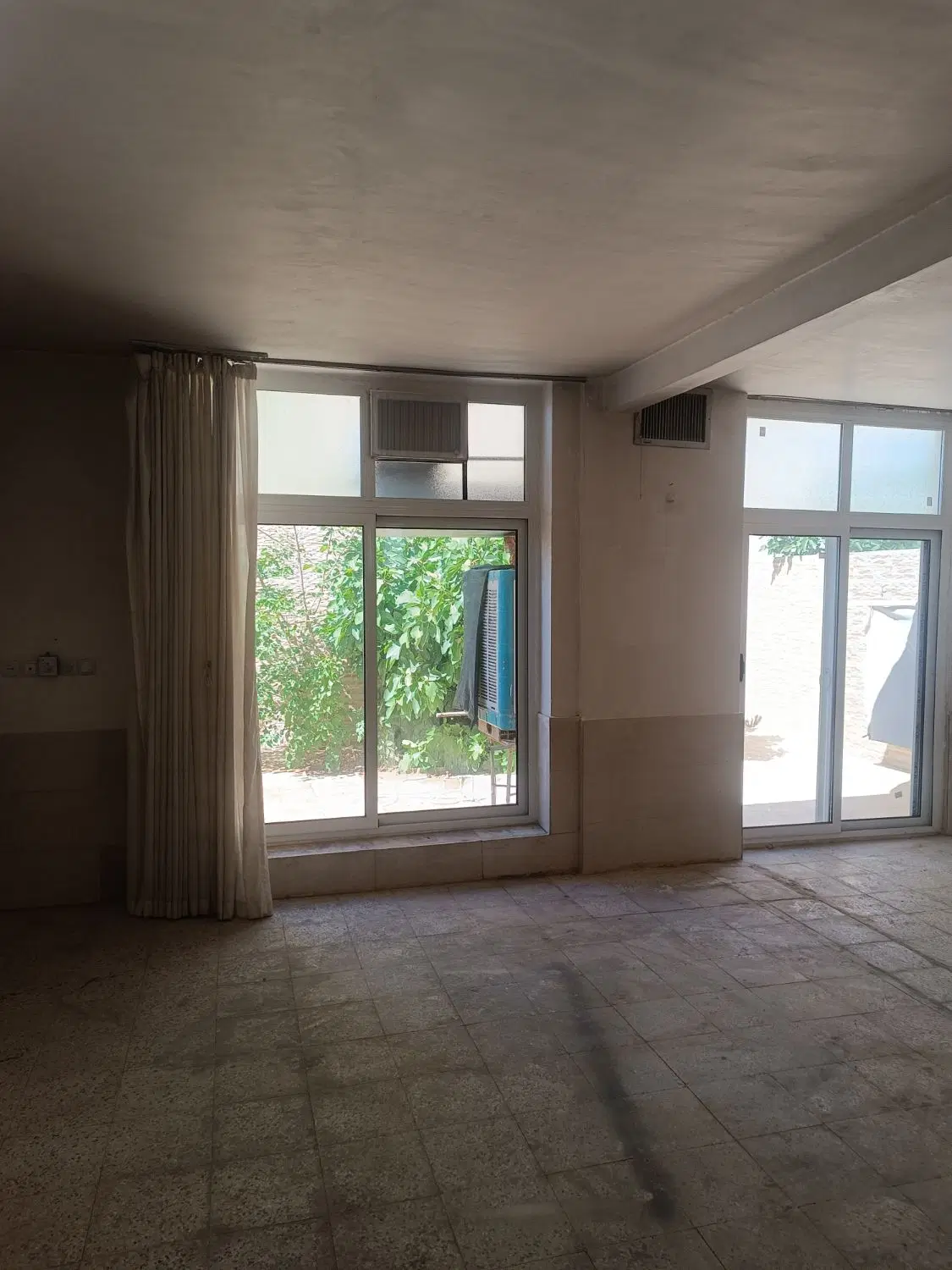 اجاره مسکونی خیابان زینبیه شهرک امام حسین