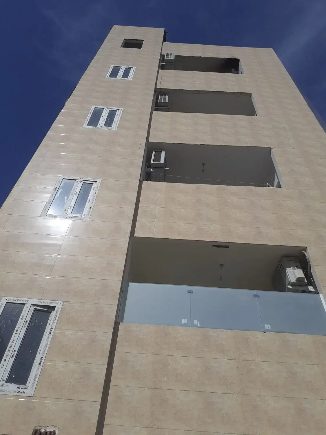 ۱۰۰متر_پارکینگ اختصاصی_آسانسور_تکواحدی