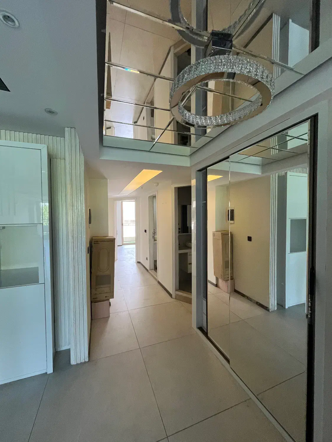 *آپارتمان تاپ لوکیشن ابولحسن سه خواب *