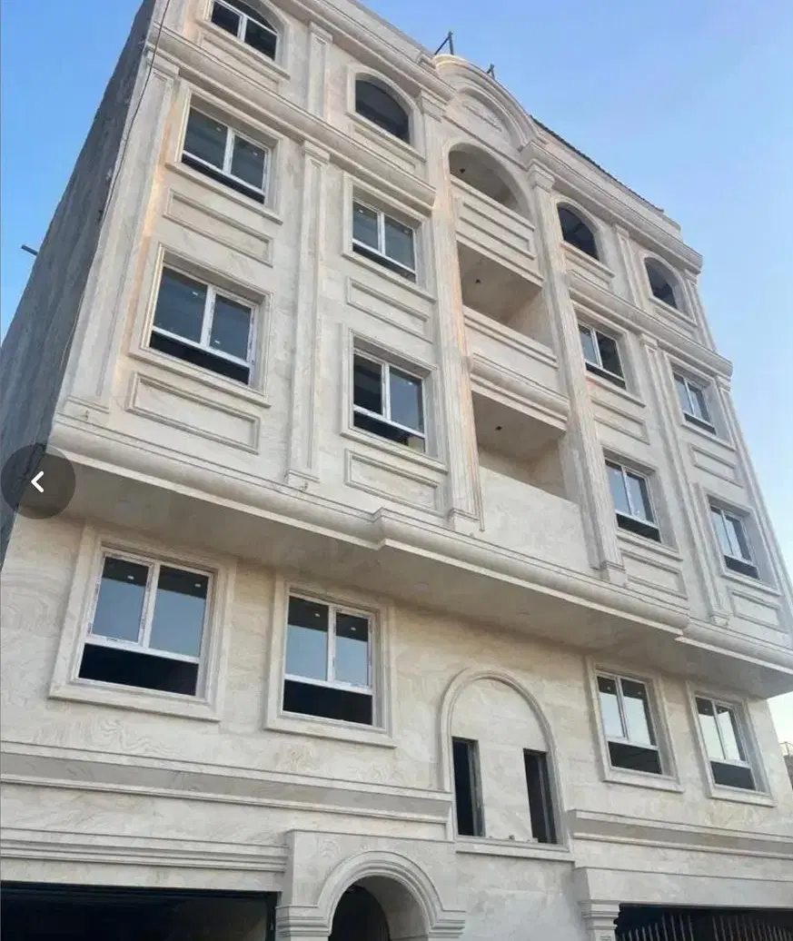 فروش آپارتمان شیک در کوچه یاسمن بلوار جمهوری