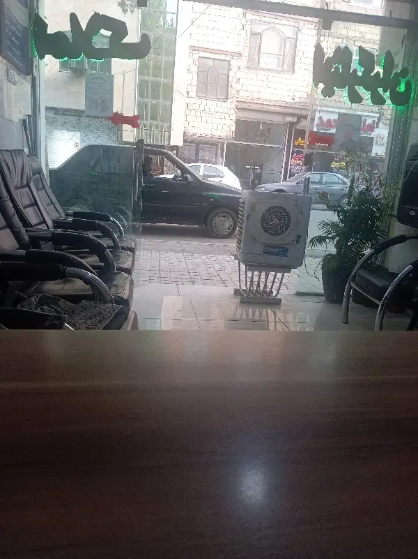 رهن و اجاره طبقه همکف 60 متر
