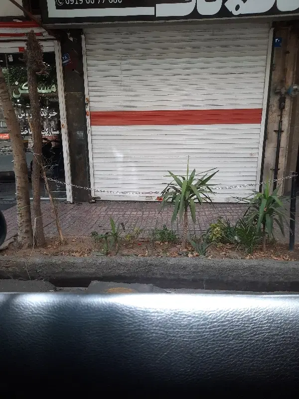 اجاره مغازه ۲۲متر با ۱۲متر بالکن