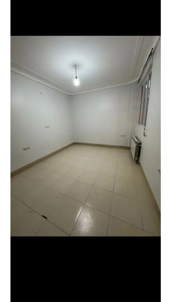 خانه‌نایسرخیابان‌دکل