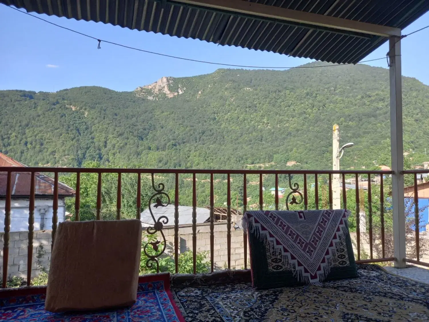 ویلای سنتی با ویوی بی نظیر