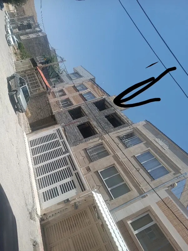 فروش فوری س طبقه سفت کاری بهترین جای محله 32