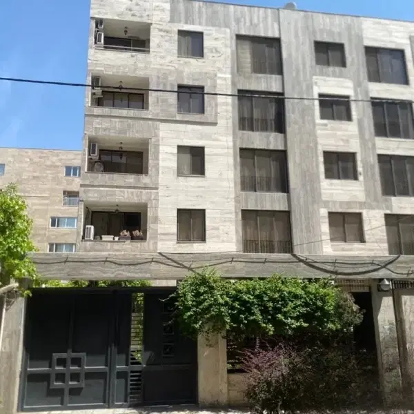 آپارتمان 100 متر دوخواب فول امکانات در نسترن