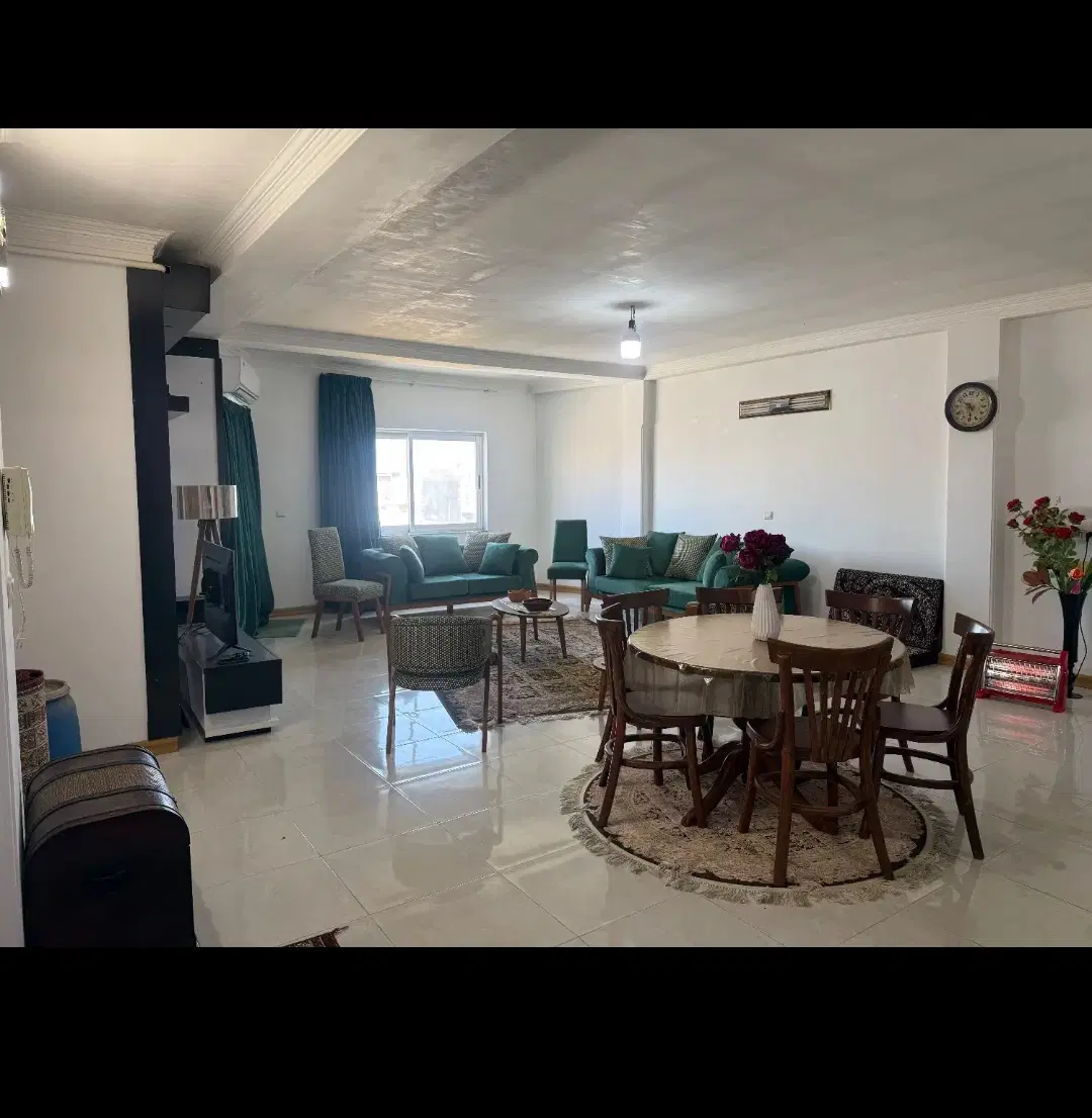 رهن کامل 102 متری در شریفی