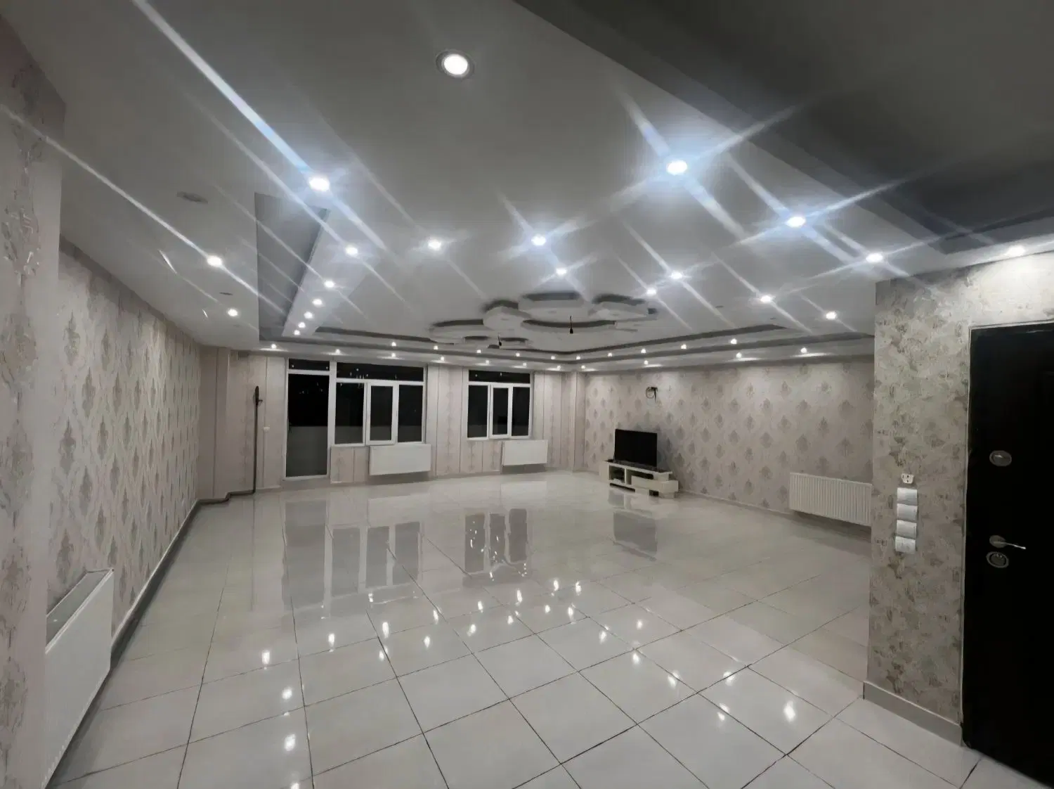 آپارتمان فوق لوکس در یوسف آباد _ عباسی