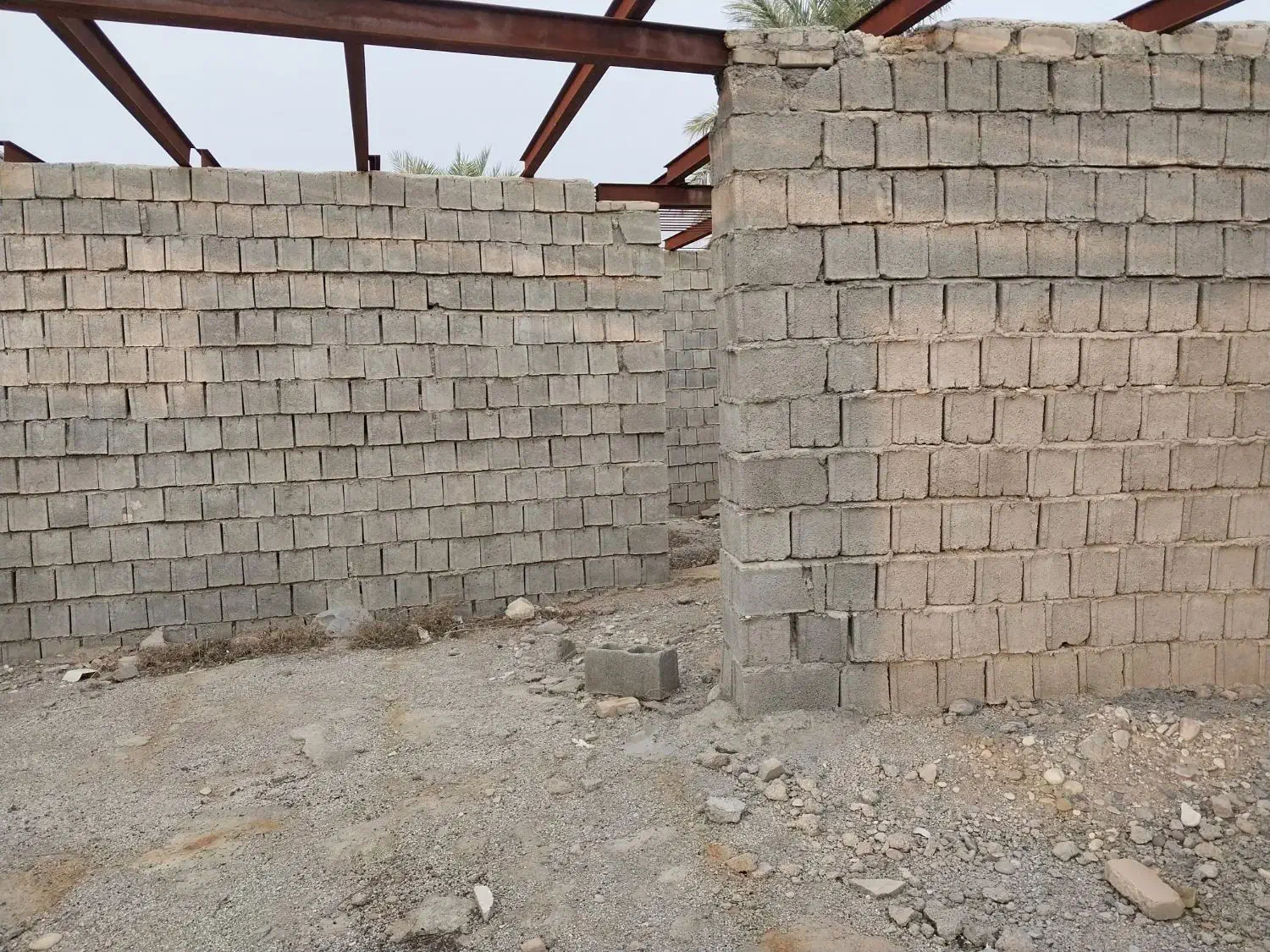 خانه نیمه ساخته فاز5