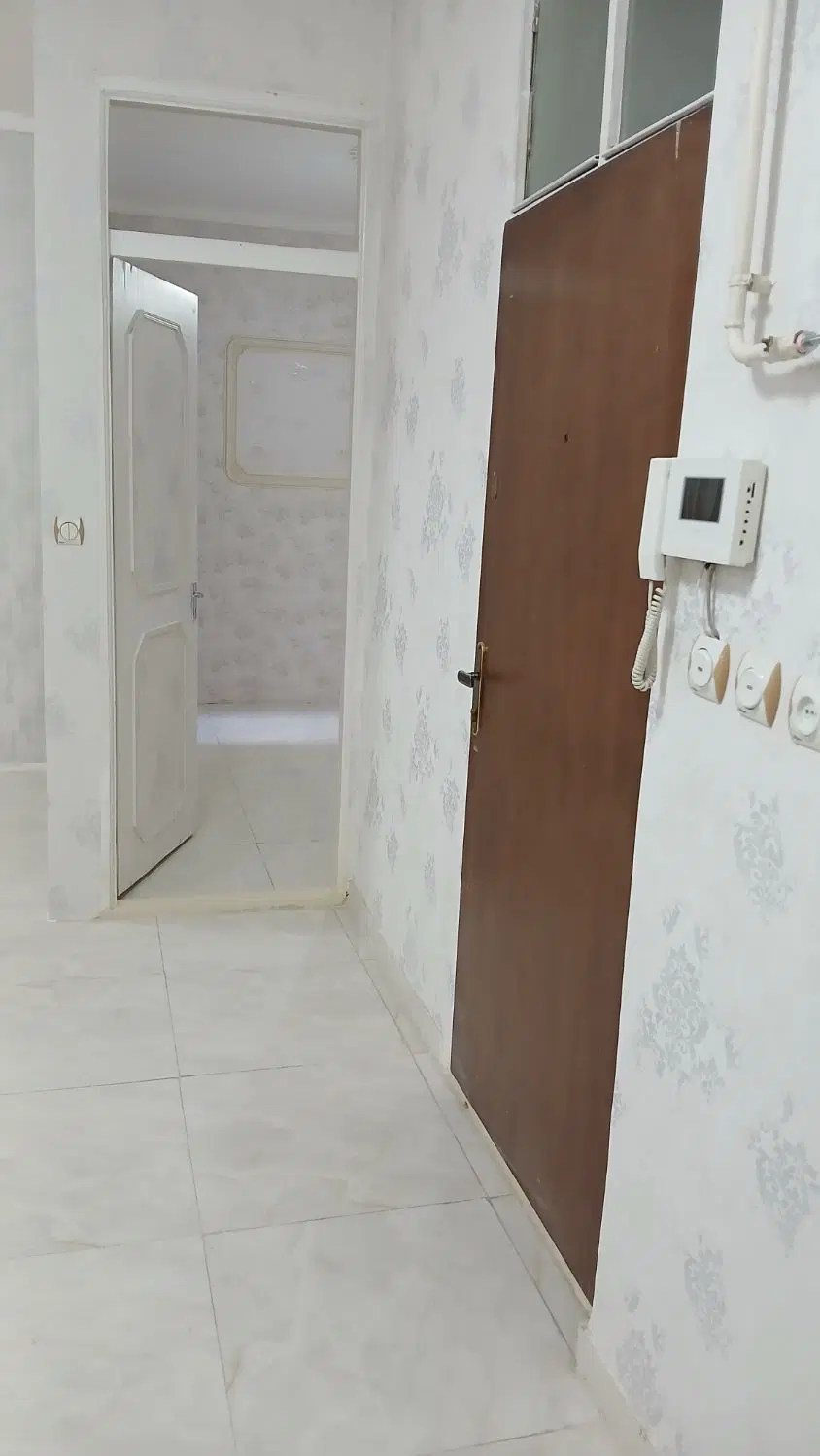 خانه آپارتمانی در ابوریحان ۷۰متر