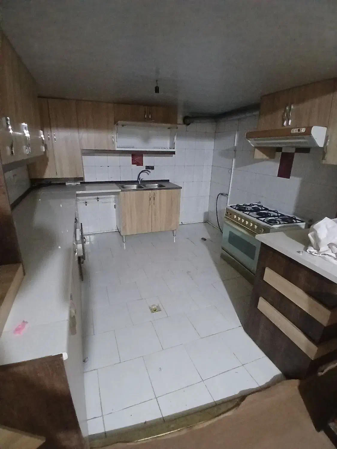 اجاره یک طبقه انبار و خانه