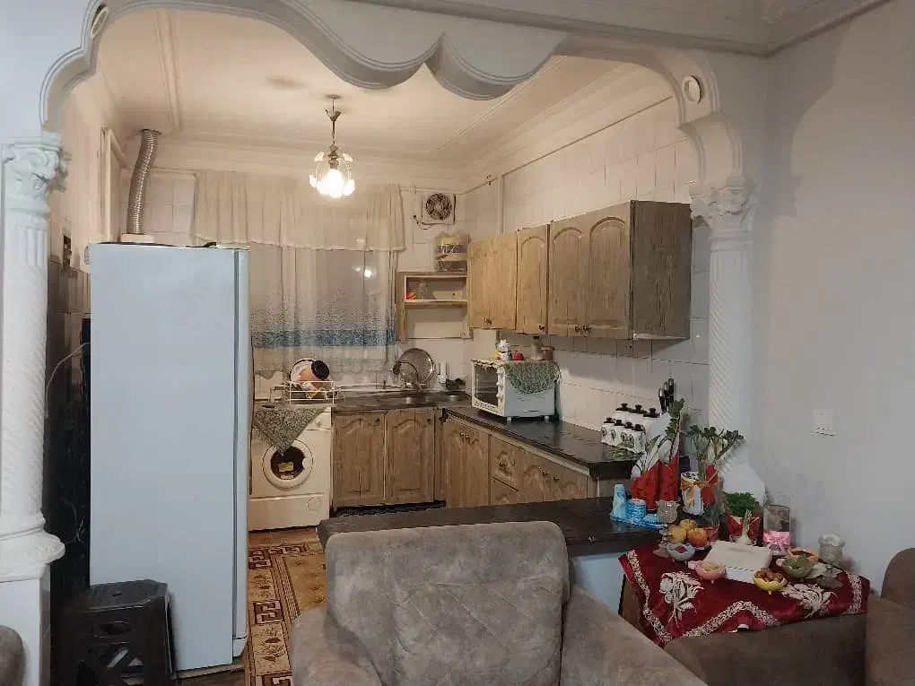 خونه دو خواب تروتمیز وسط شهر