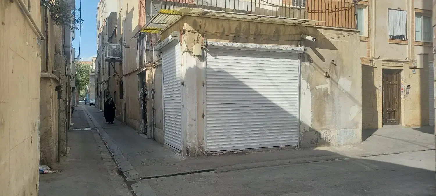 مغازه ۹متری دونبش داخل کوچه تهاتر ماشین