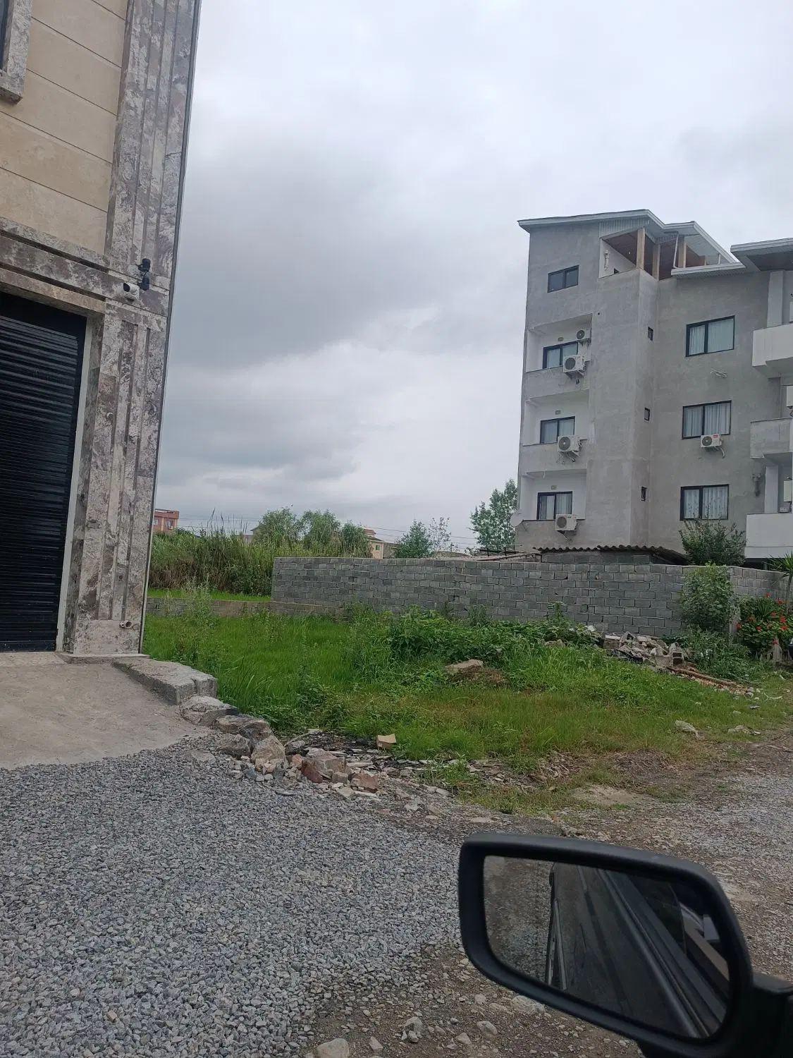 ۲۰۰ متر کاربری مسکونی دارد