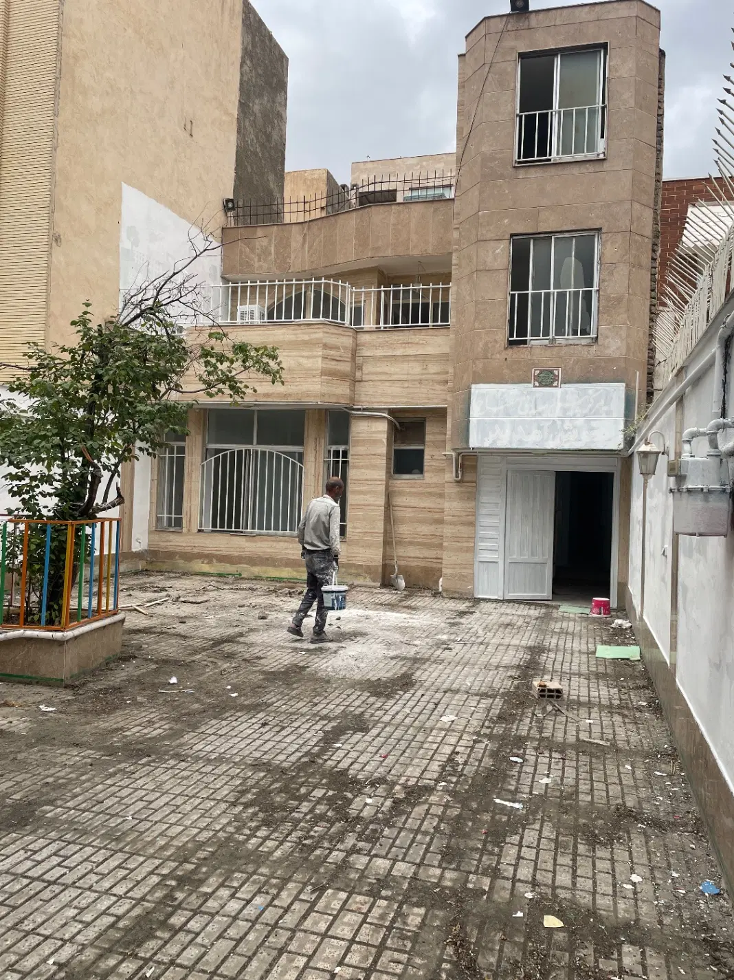 اجاره فضای کافی شاپ در سالن زیبایی بانوان