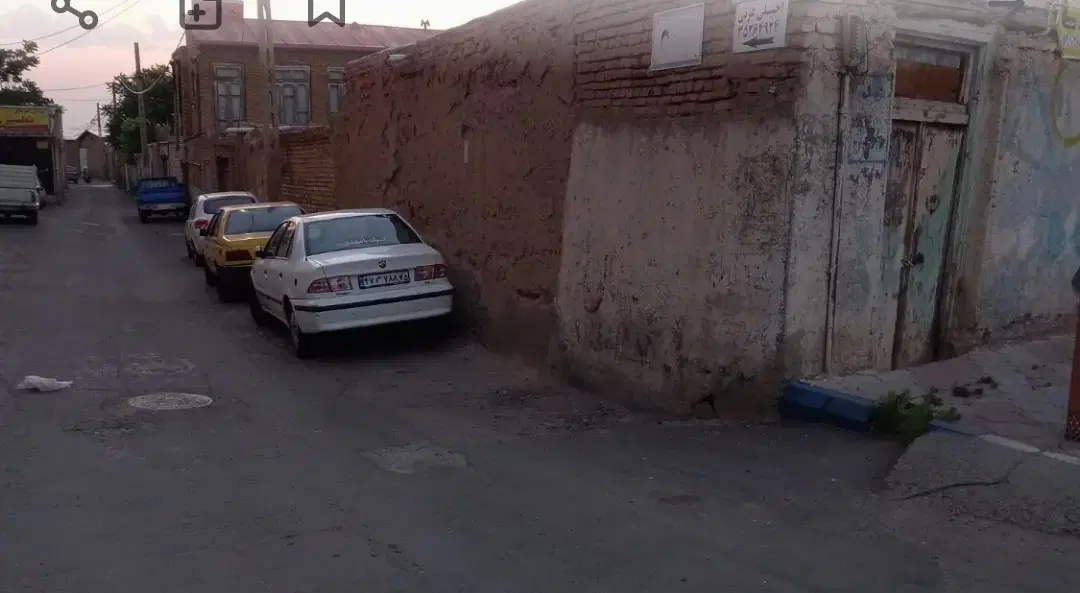 اجاره برای انباری محدوده خیابان دارایی