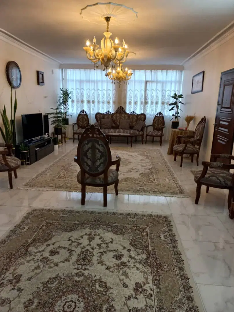 ۱۰۰ متری سه خواب سه طبقه تک واحدی