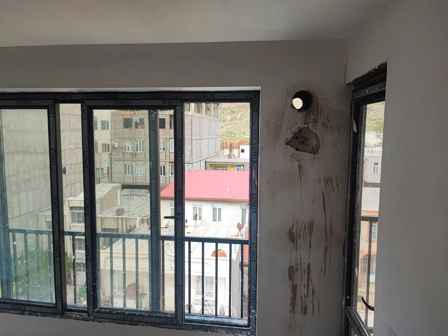آپارتمان تازه ساخت