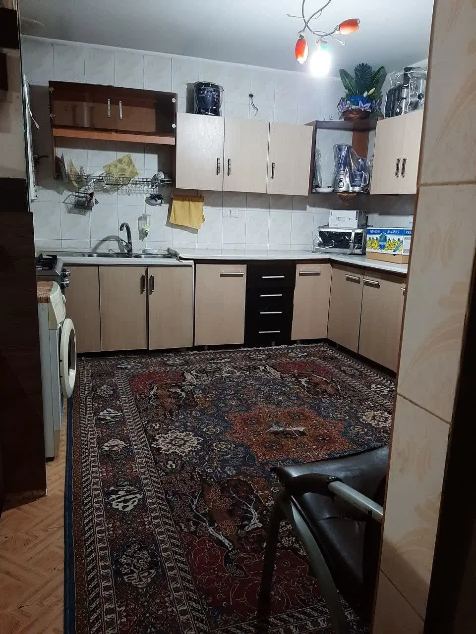 85 متر دو خواب