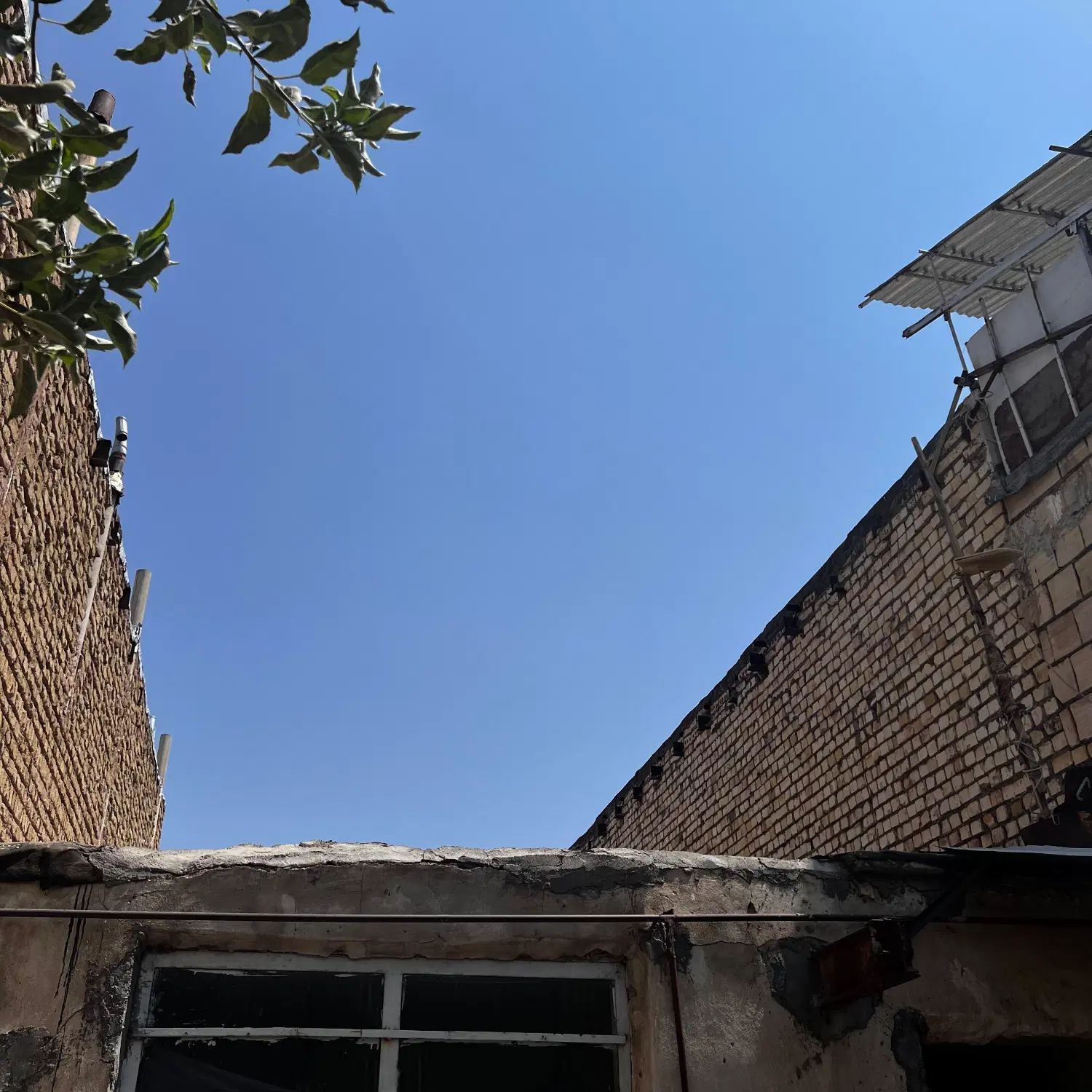 منزل واقع در قربانی۱۱ میلان۳متری